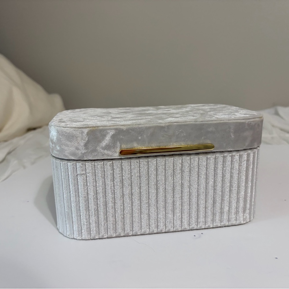 Target Jewelry Organizer with Gold Accent